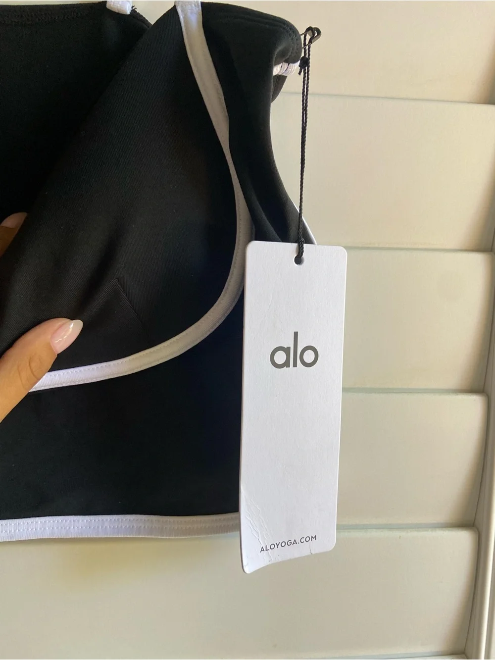 ALO Yoga Black Cropped Bandeau Tank with White Contrast